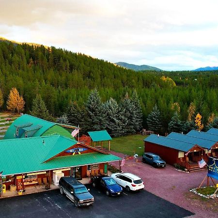 Sky Eco - Glacier General Store And Cabins Coram 外观 照片